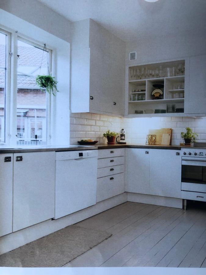 Room, Central Location Χάλμσταντ Εξωτερικό φωτογραφία